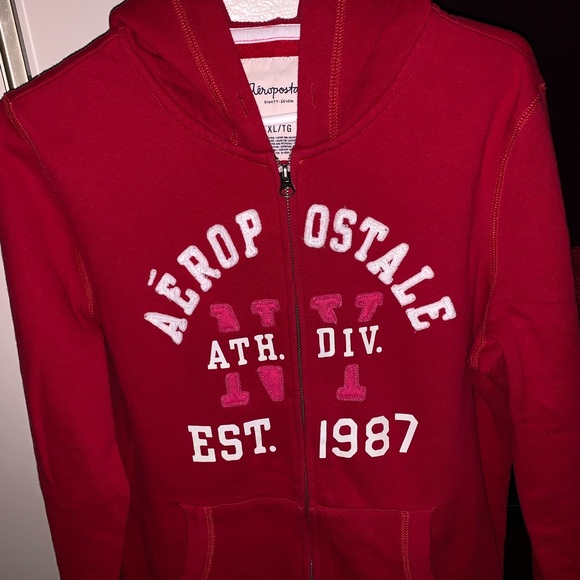 Aeropostale Sweaters - Aeropostal Zipper Sweater